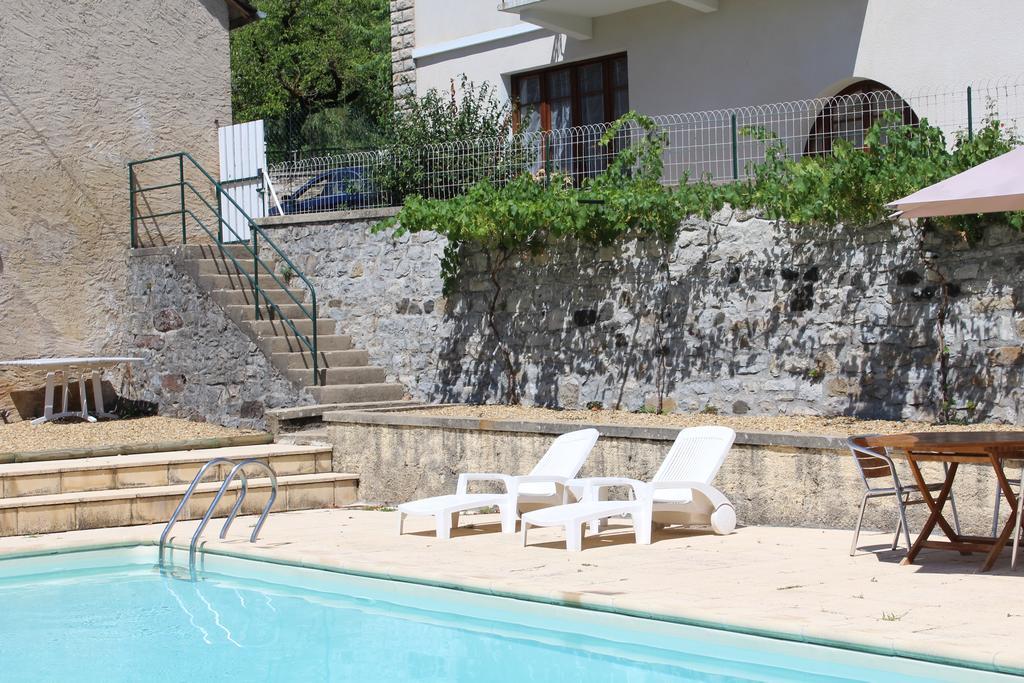 Chambres D'Hotes La Fontaine Espalion Bagian luar foto